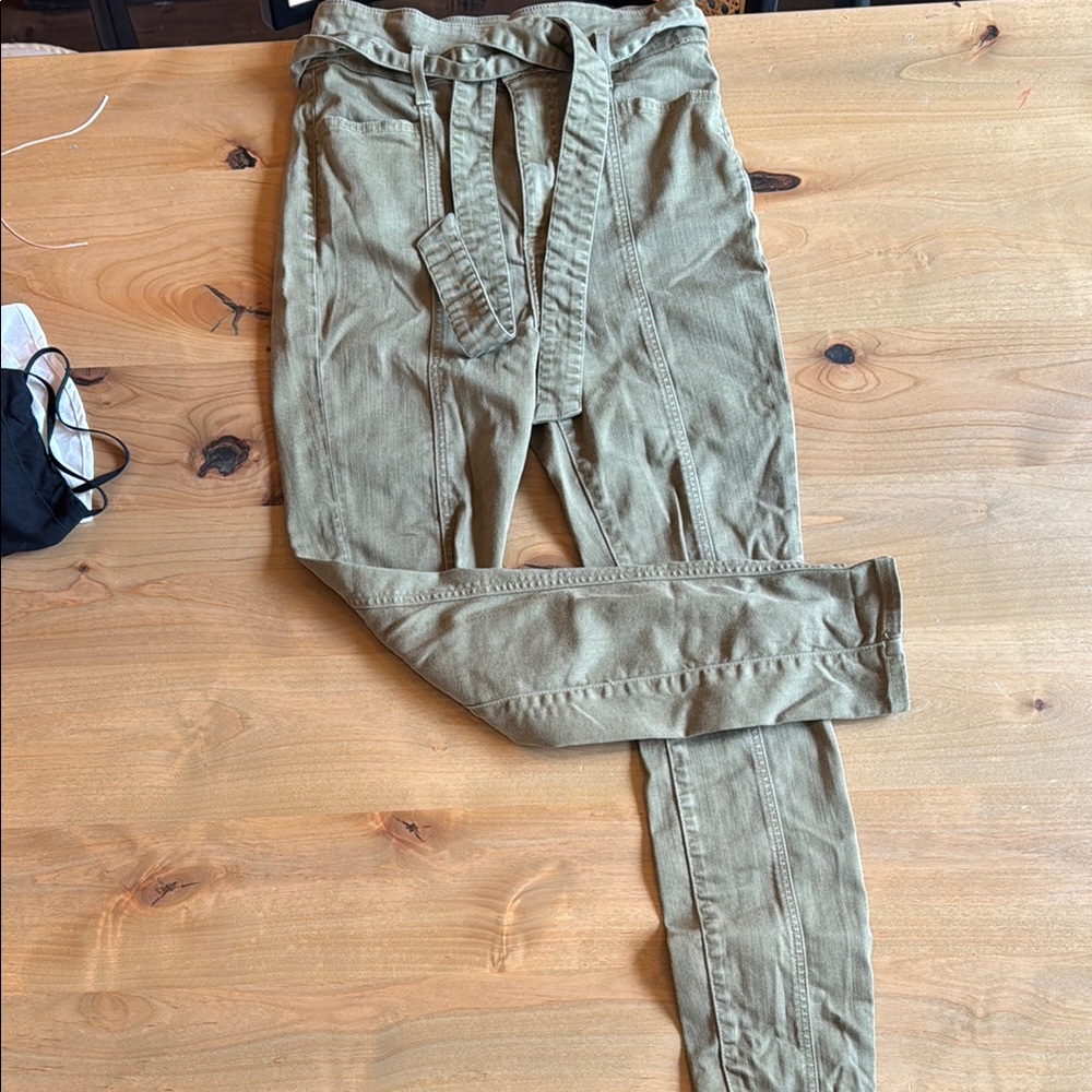 Alice + Olivia Olive Green High-Waisted Pants with Belt